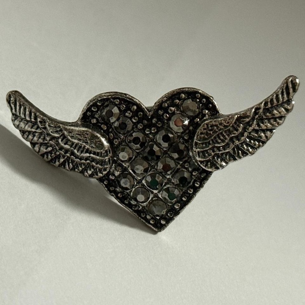 Heart with wings silver tone rhinestones adjustable ring